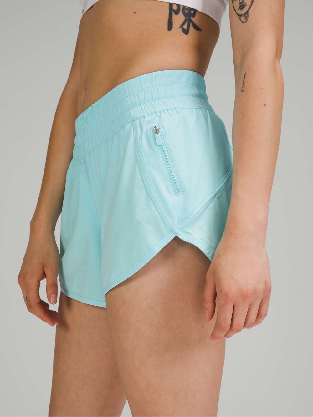Lululemon Tracker Short V 4"
